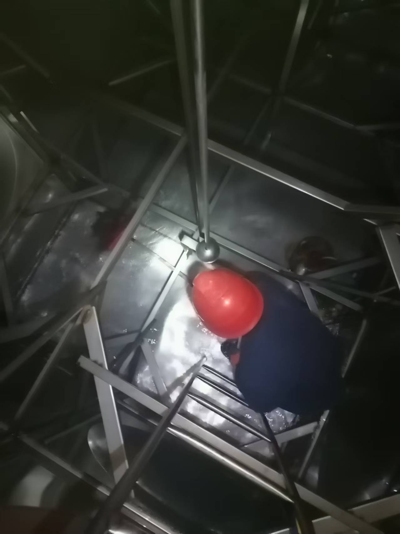 附海清洗水箱公司