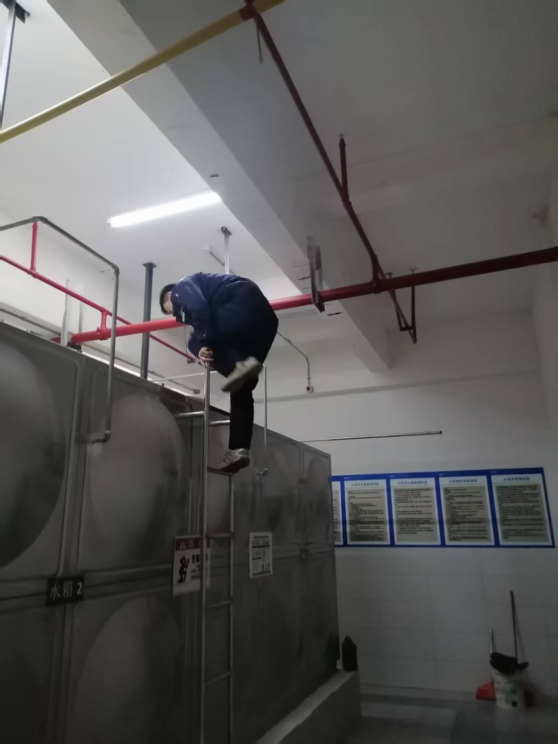 浙江宁波北仑区水箱清洗公司